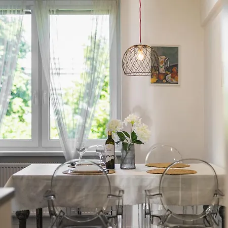 Appartement Urban Nivy Retreat