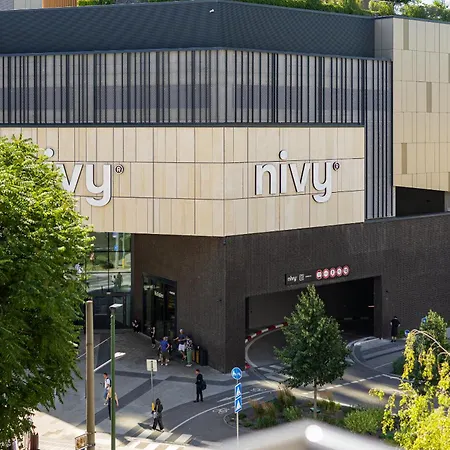 Urban Nivy Retreat Daire