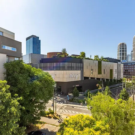 Urban Nivy Retreat شقة *