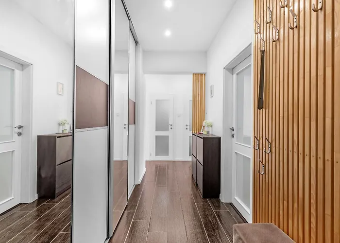 Urban Nivy Retreat * براتسيلافا