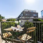 Urban Nivy Retreat * ブラチスラヴァ